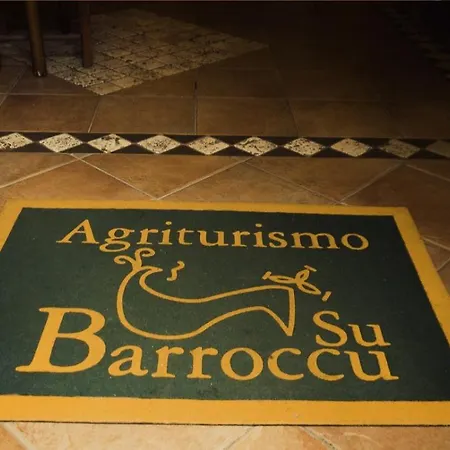 Su Barroccu Alojamento de Acomodação e Pequeno-almoço Riola Sardo