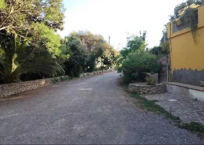 住宿加早餐酒店 Su Barroccu *